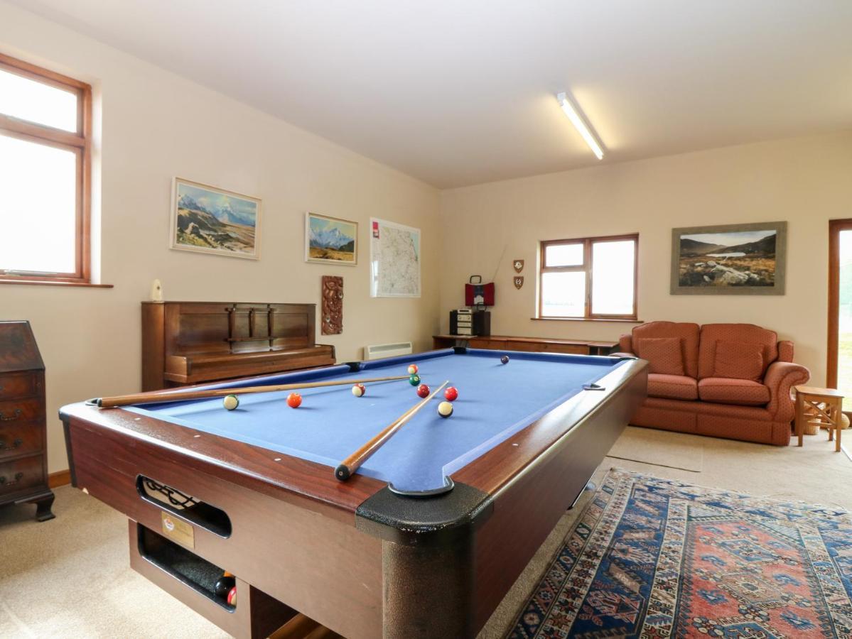 Courtyard Cottage Duns ภายนอก รูปภาพ
